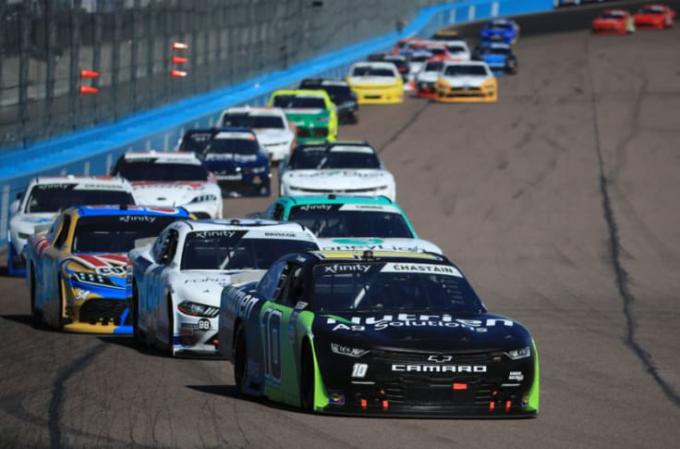 NASCAR Xfinity Series: GoBowling 250 at Richmond Raceway